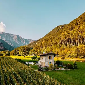 bondo-mountain-lodge-riserva-naturale-valle-di-bondo.it-lombardy.com/