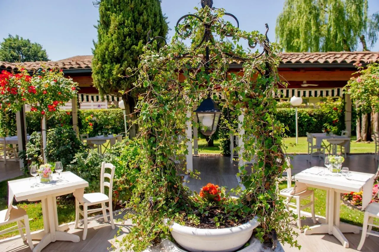 Best Western Plus Hotel Modena Resort Formigine 4*,